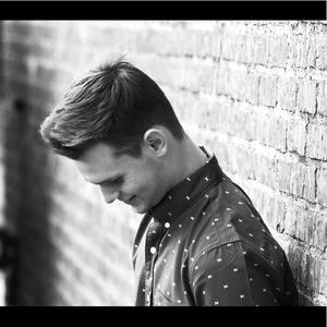 Meet your Posher, Ethan